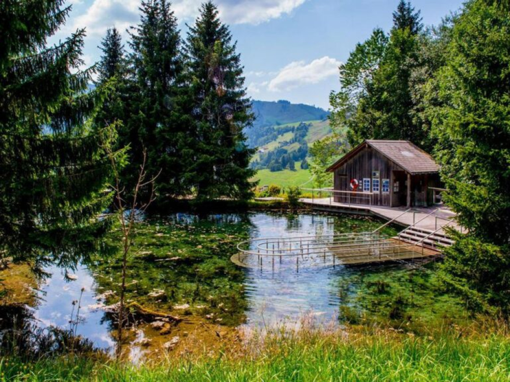 Hotel kurhaus fluehli entlebuch kneipen schwandalpweiher fluehli 768x576