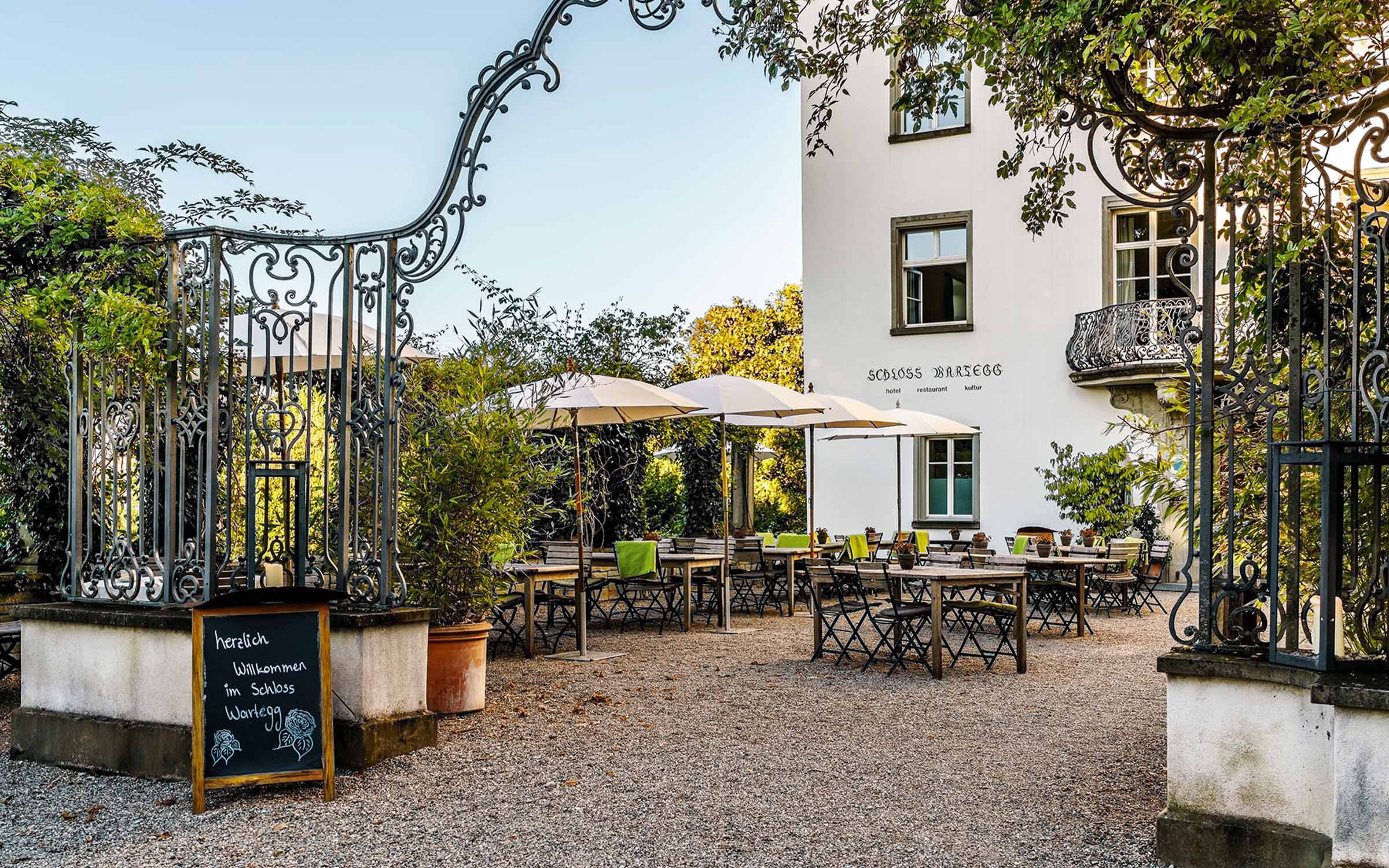 Aussen swiss historic hotels 03