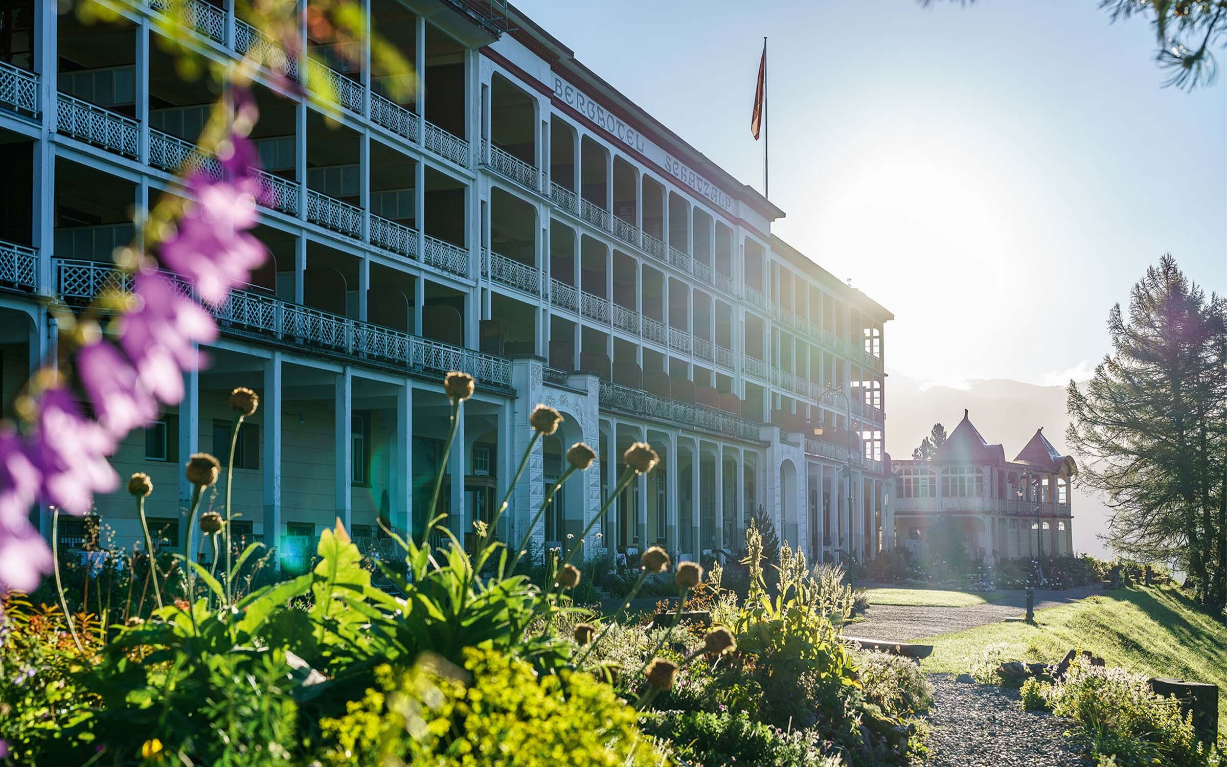 Aussen swiss historic hotels 07