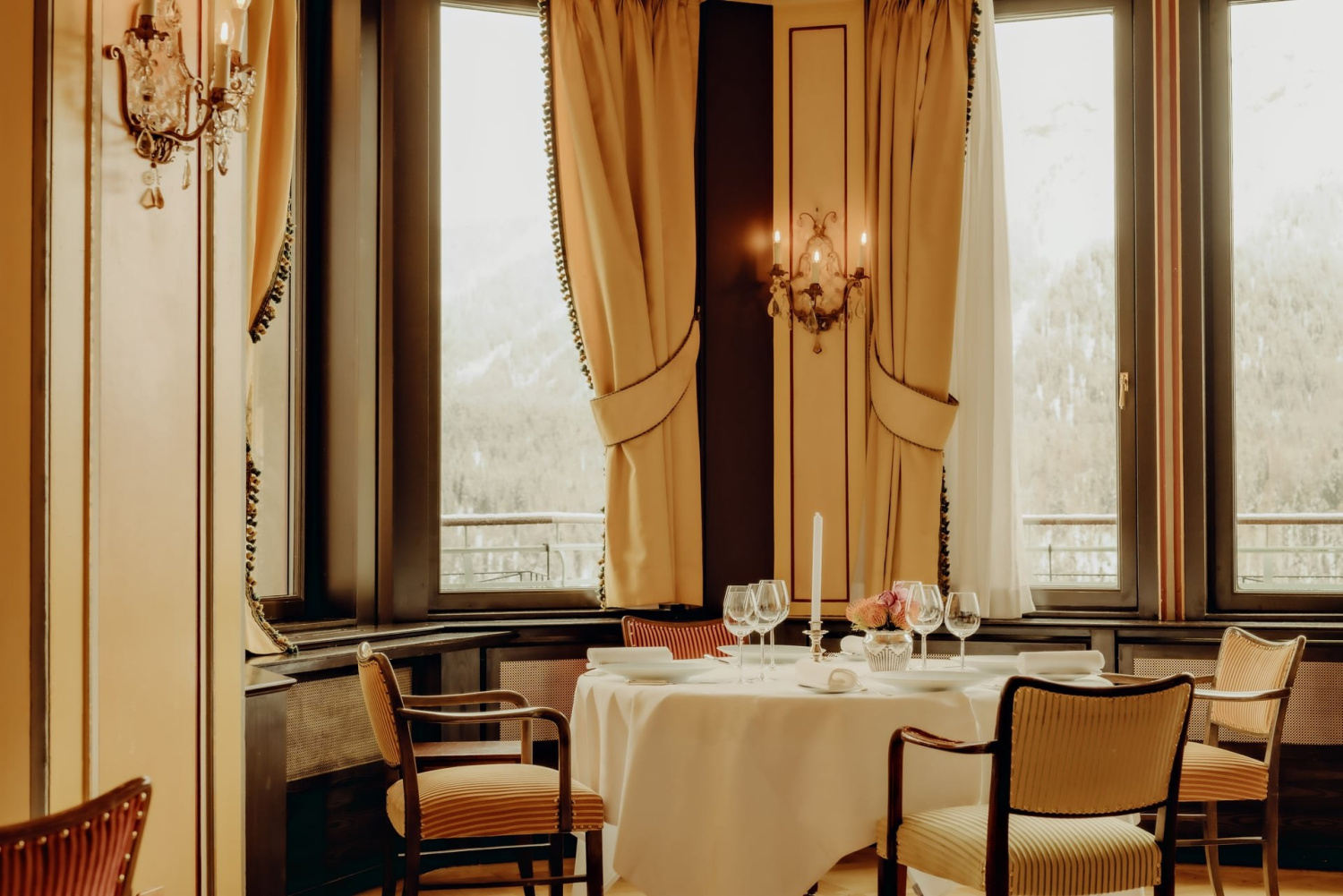 Swisshistorichotels badrutts palace stmoritz gastronomie22