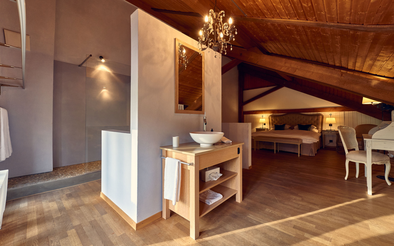 Zimmer chateau salavaux swiss historic hotels 05