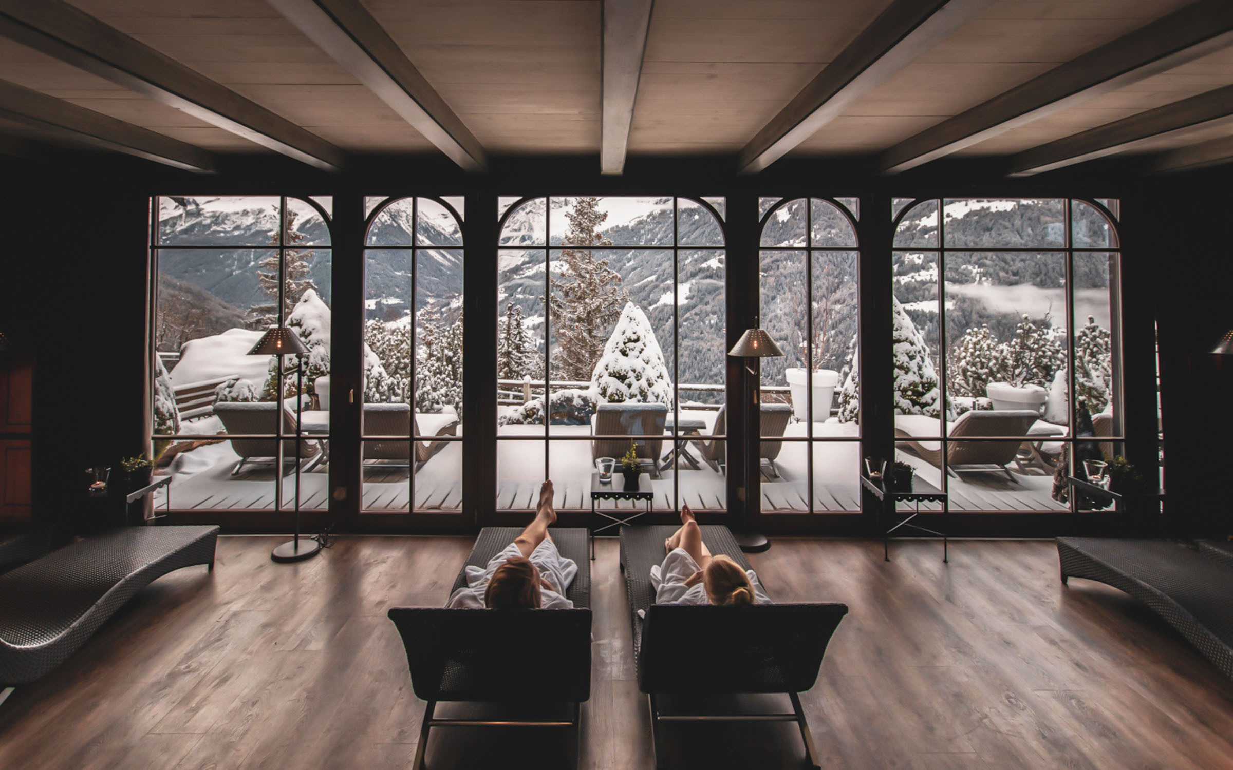 Portrait hotel bella tola st luc swiss historic hotels 09