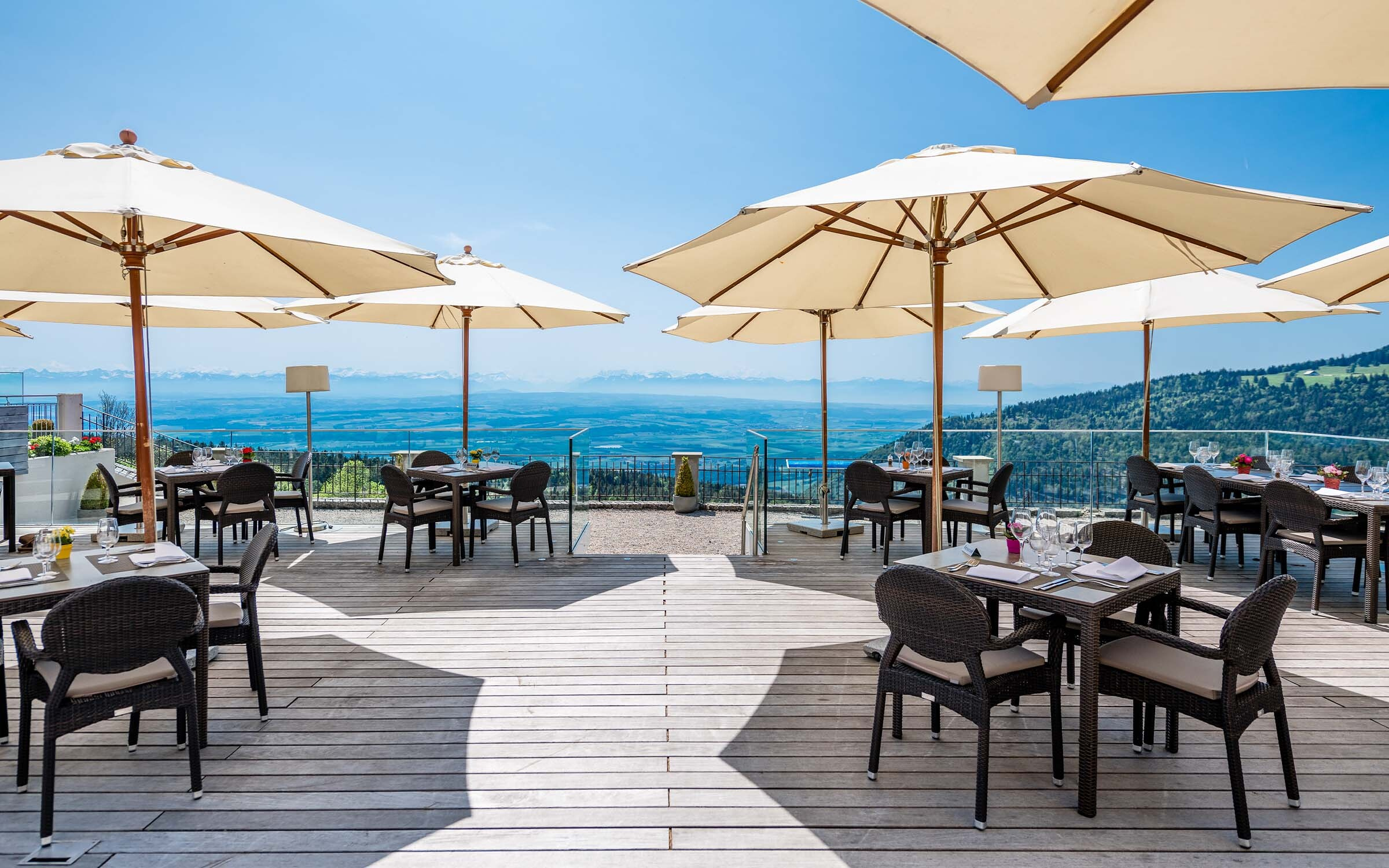 Portrait grand hotel des rasses les rasses swiss historic hotels 05