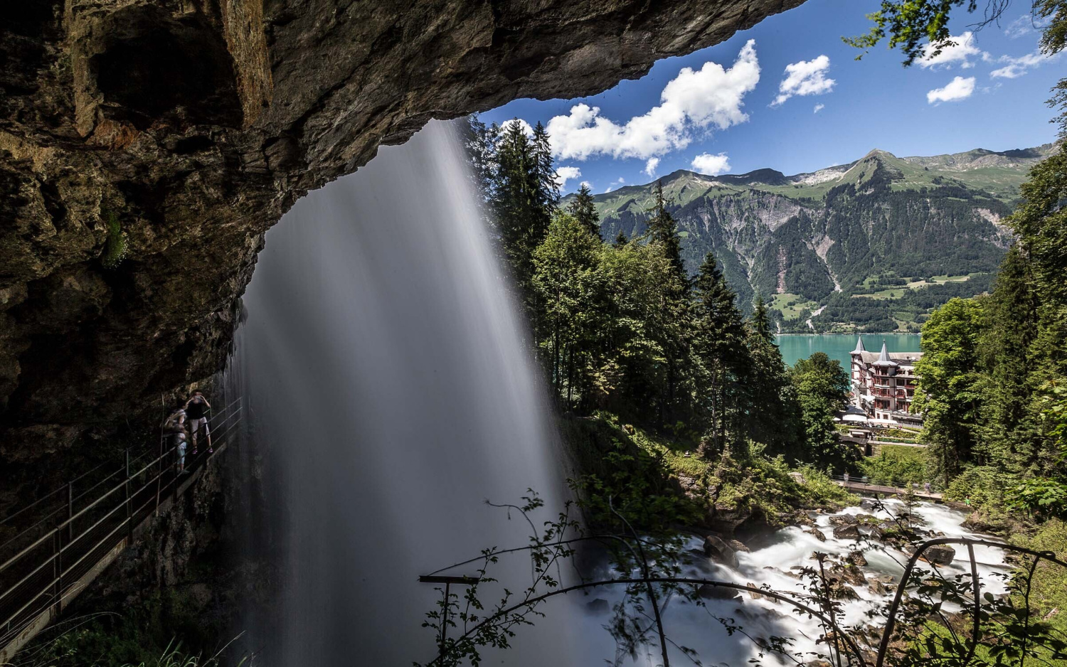 Region grandhotel giessbach brienz swiss historic hotels 05