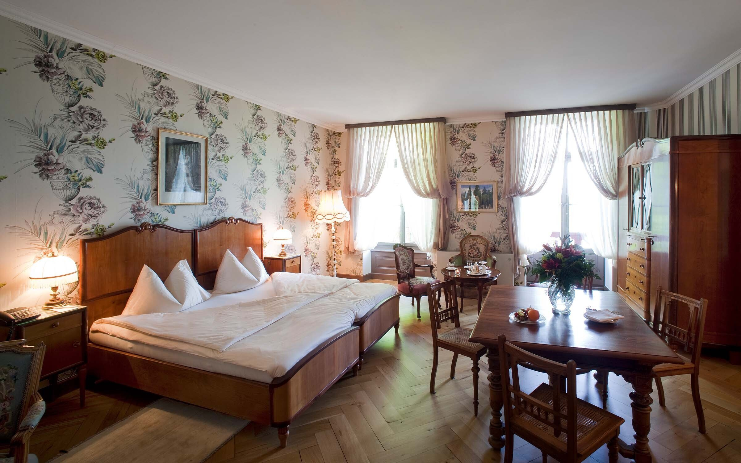 Portrait grandhotel giessbach brienz swiss historic hotels 04