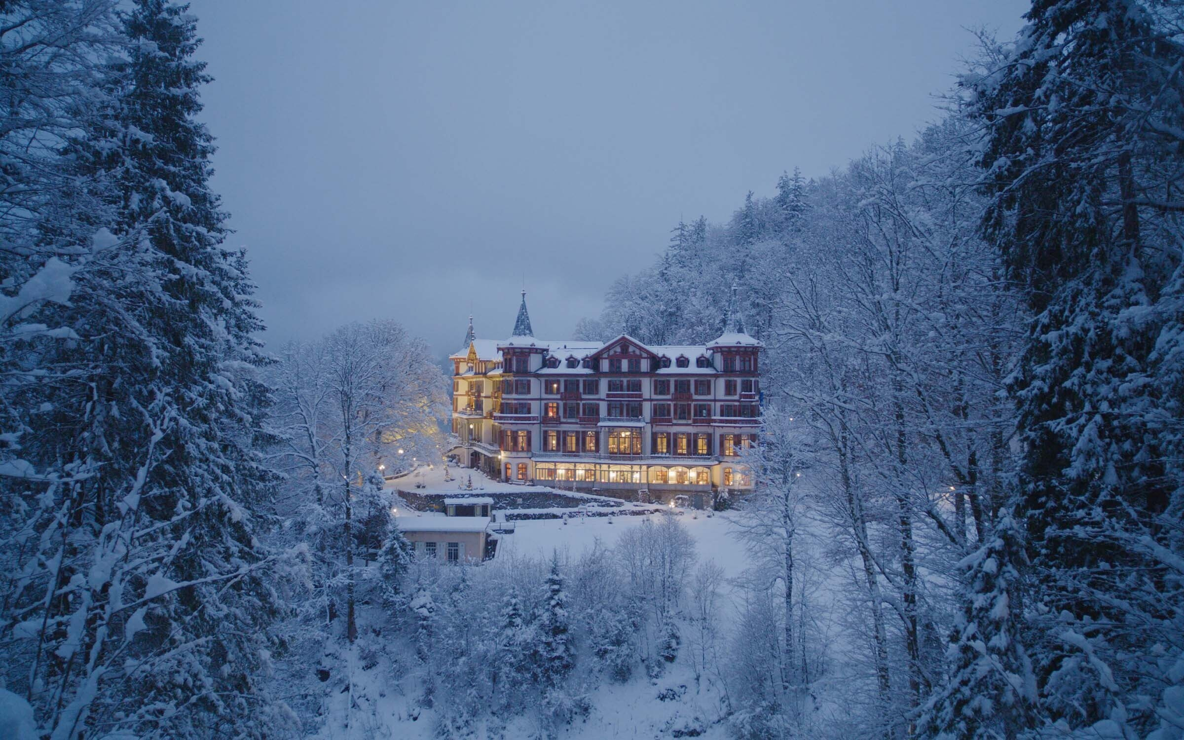 Portrait grandhotel giessbach brienz swiss historic hotels 07