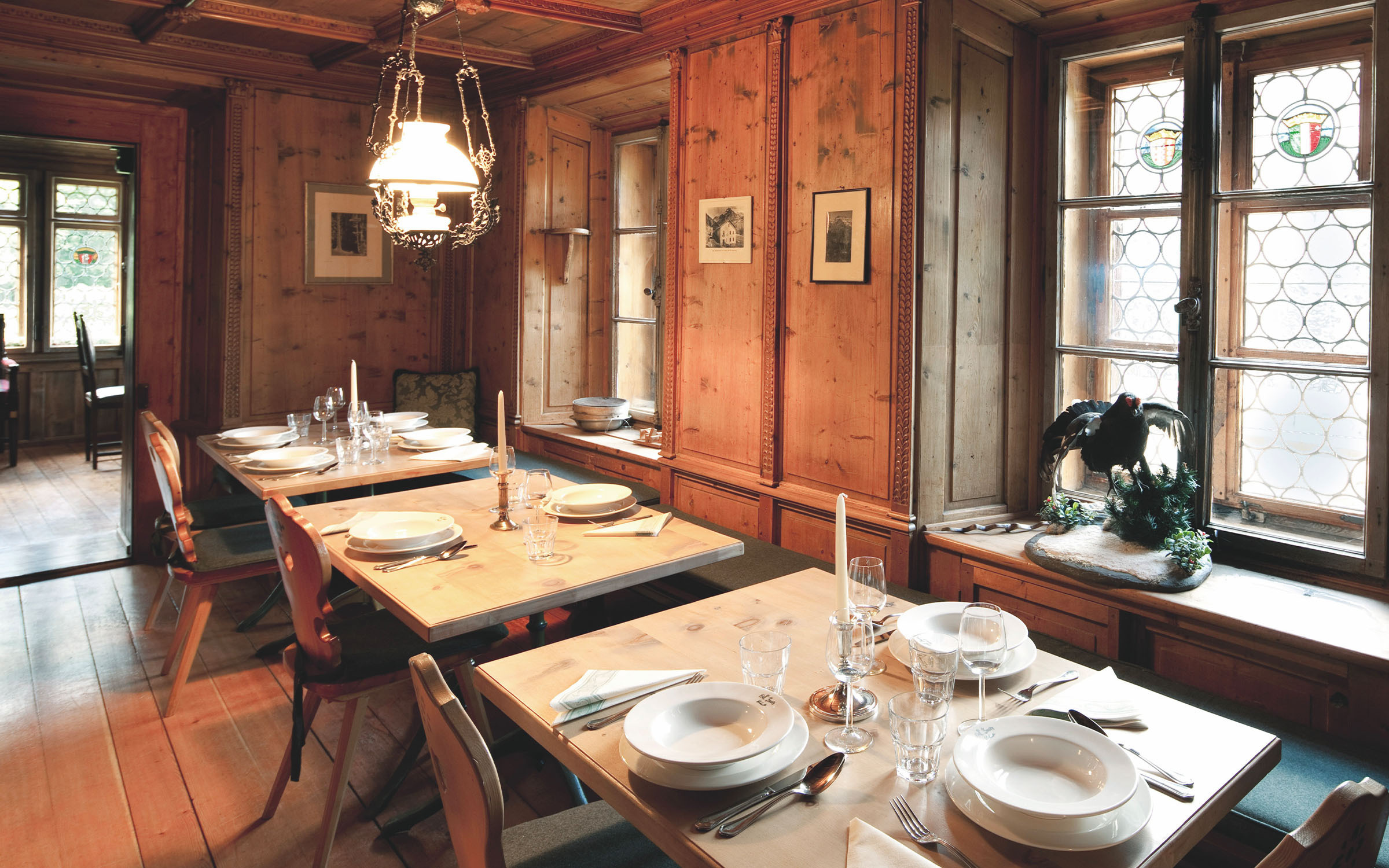 Portrait hof zuort ramosch swiss historic hotels 04