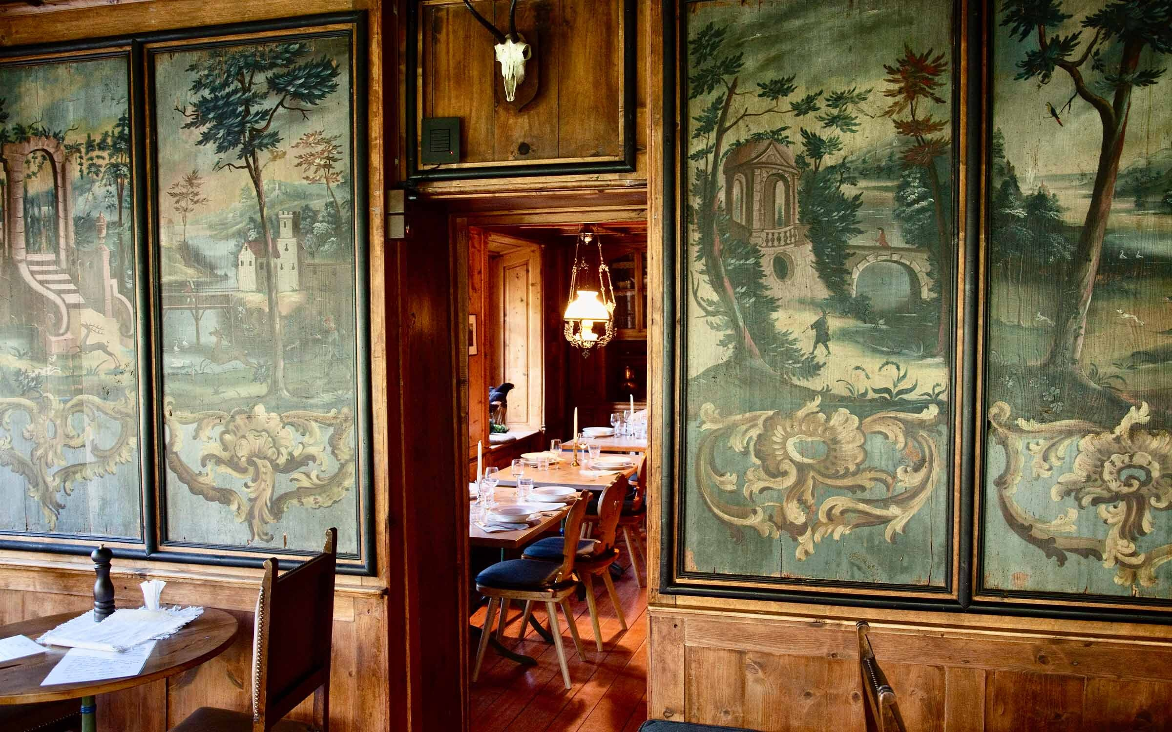 Portrait hof zuort ramosch swiss historic hotels 09