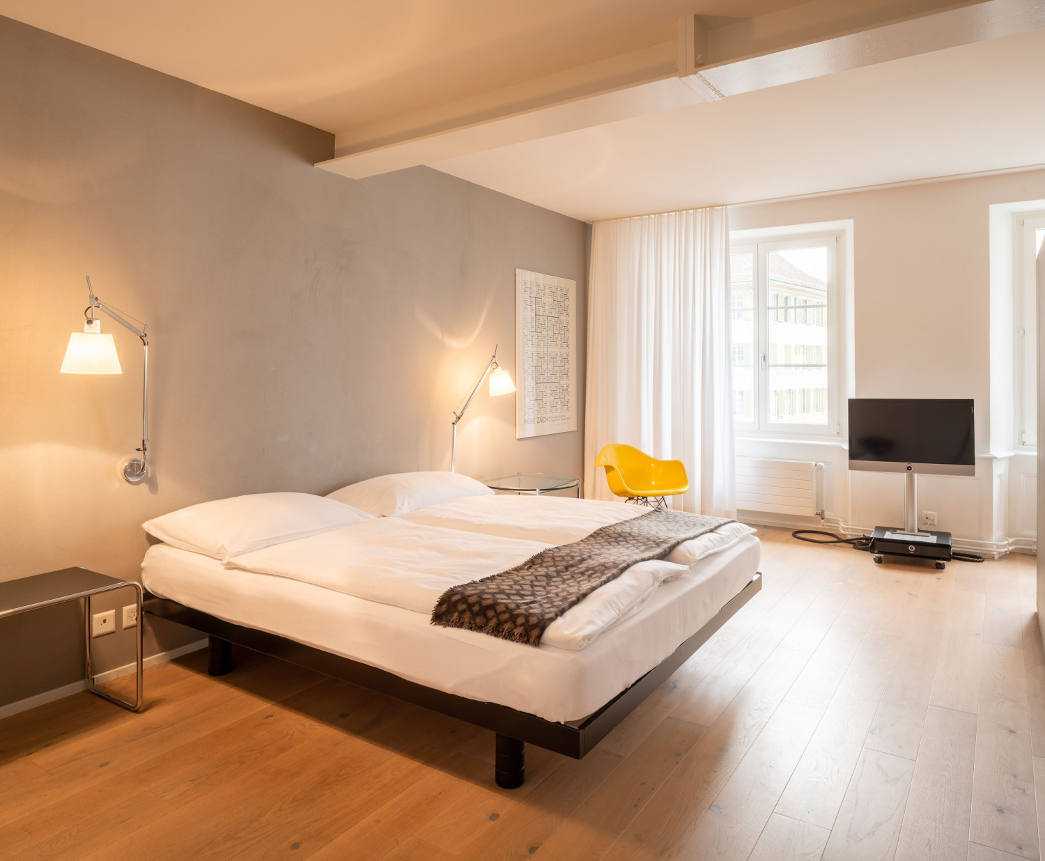 Zimmer hotel baseltor swiss historic hotels 01