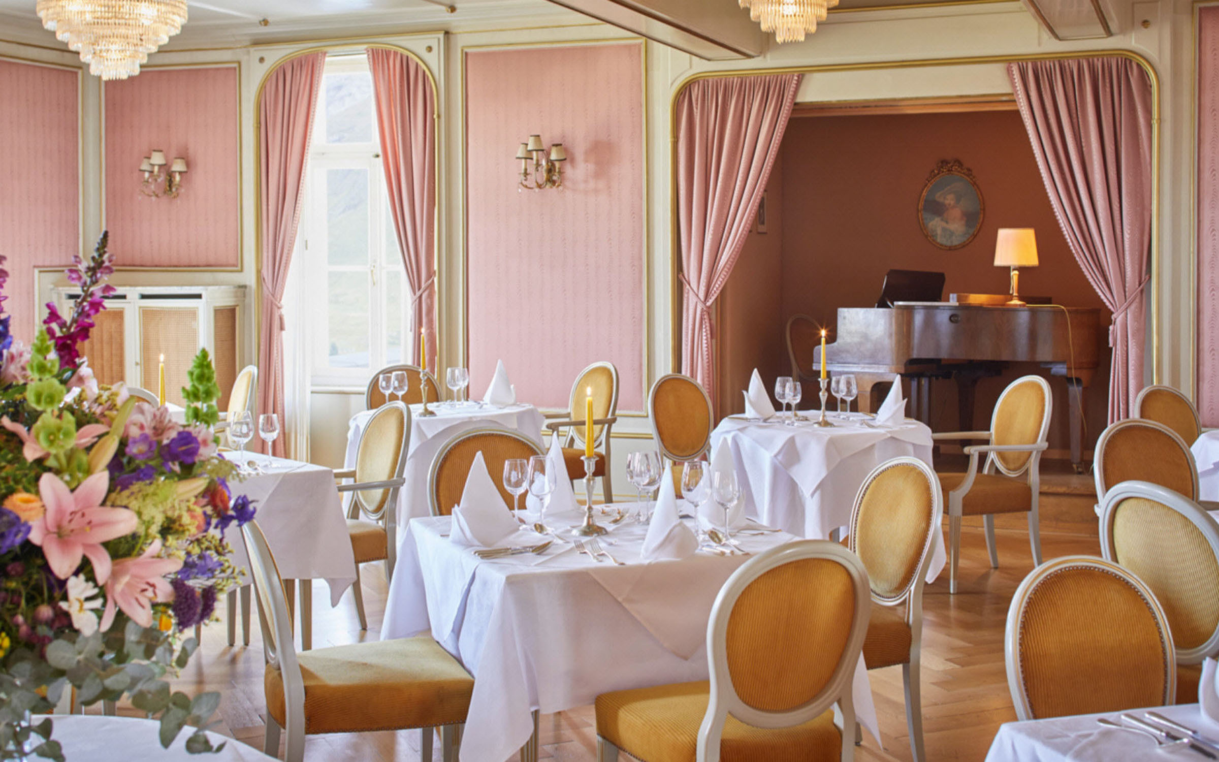 Portrait bellevue des alpes kleine scheidegg swiss historic hotels 06