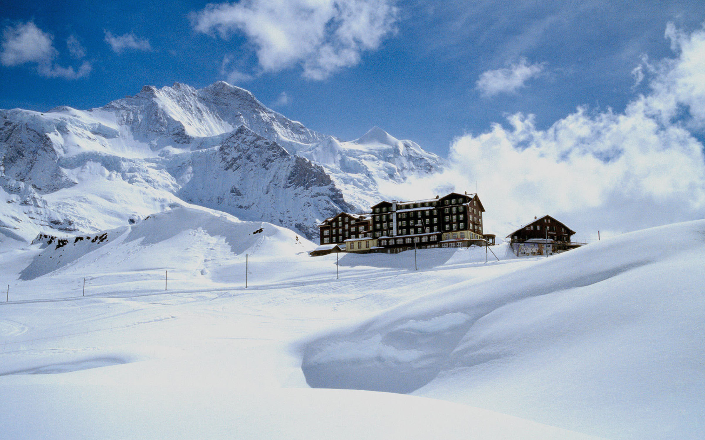 Portrait bellevue des alpes kleine scheidegg swiss historic hotels 09