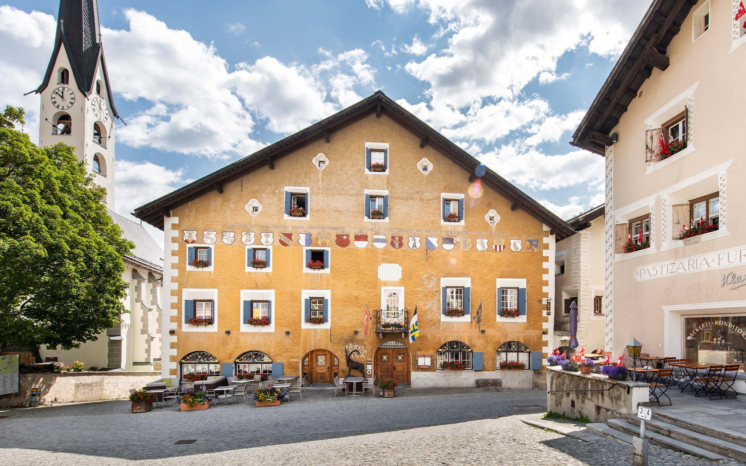 Portrait hotel crush alva zuoz swiss historic hotels 01