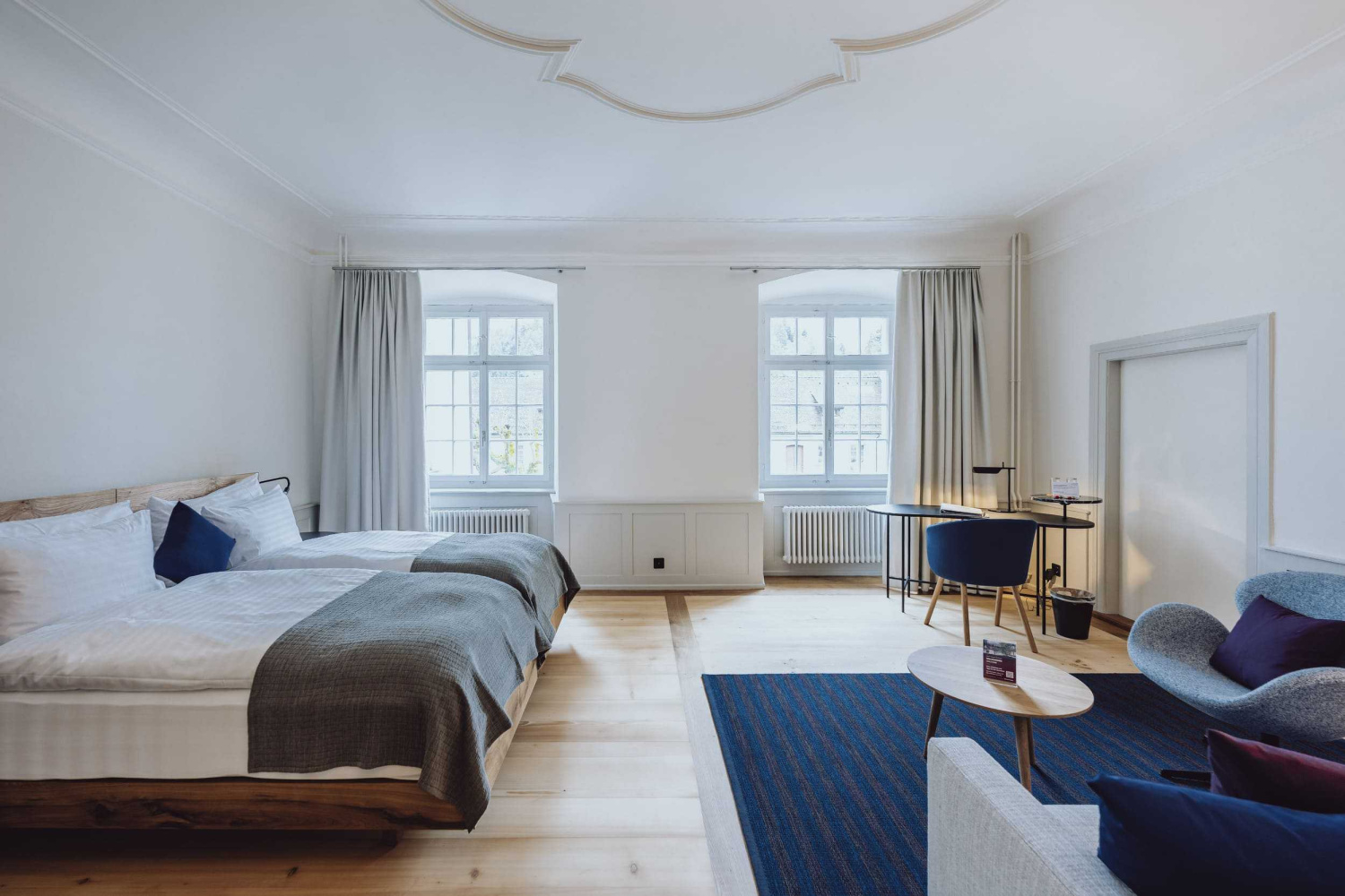 Swisshistorichotels klosterfischingen zimmer1