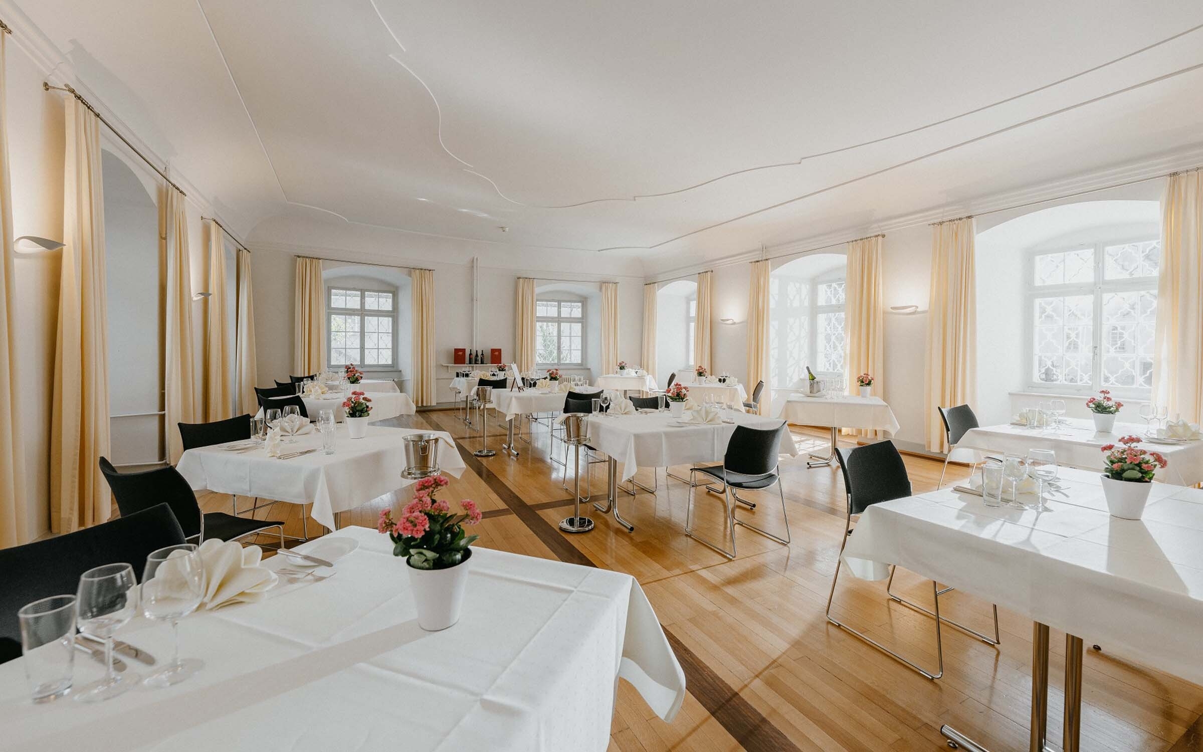 Portrait kloster fischingen swiss historic hotels 02
