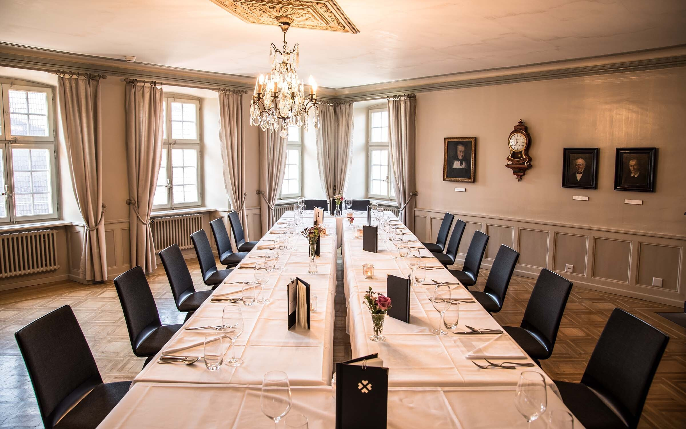 Portrait hotel kreuz herzogenbuchsee swiss historic hotels 01