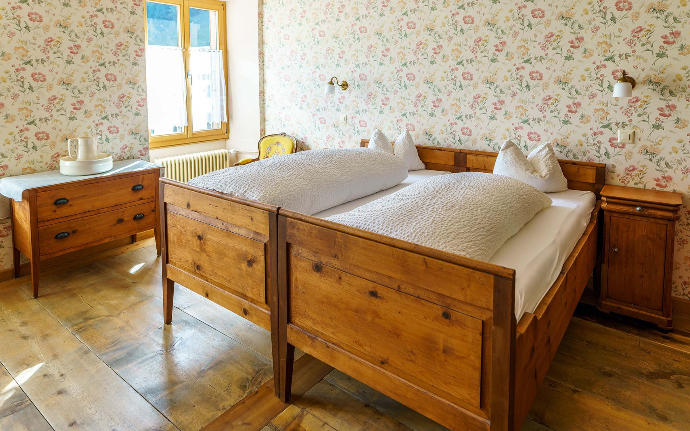 Portrait hotel ofenhorn binn swiss historic hotels 01