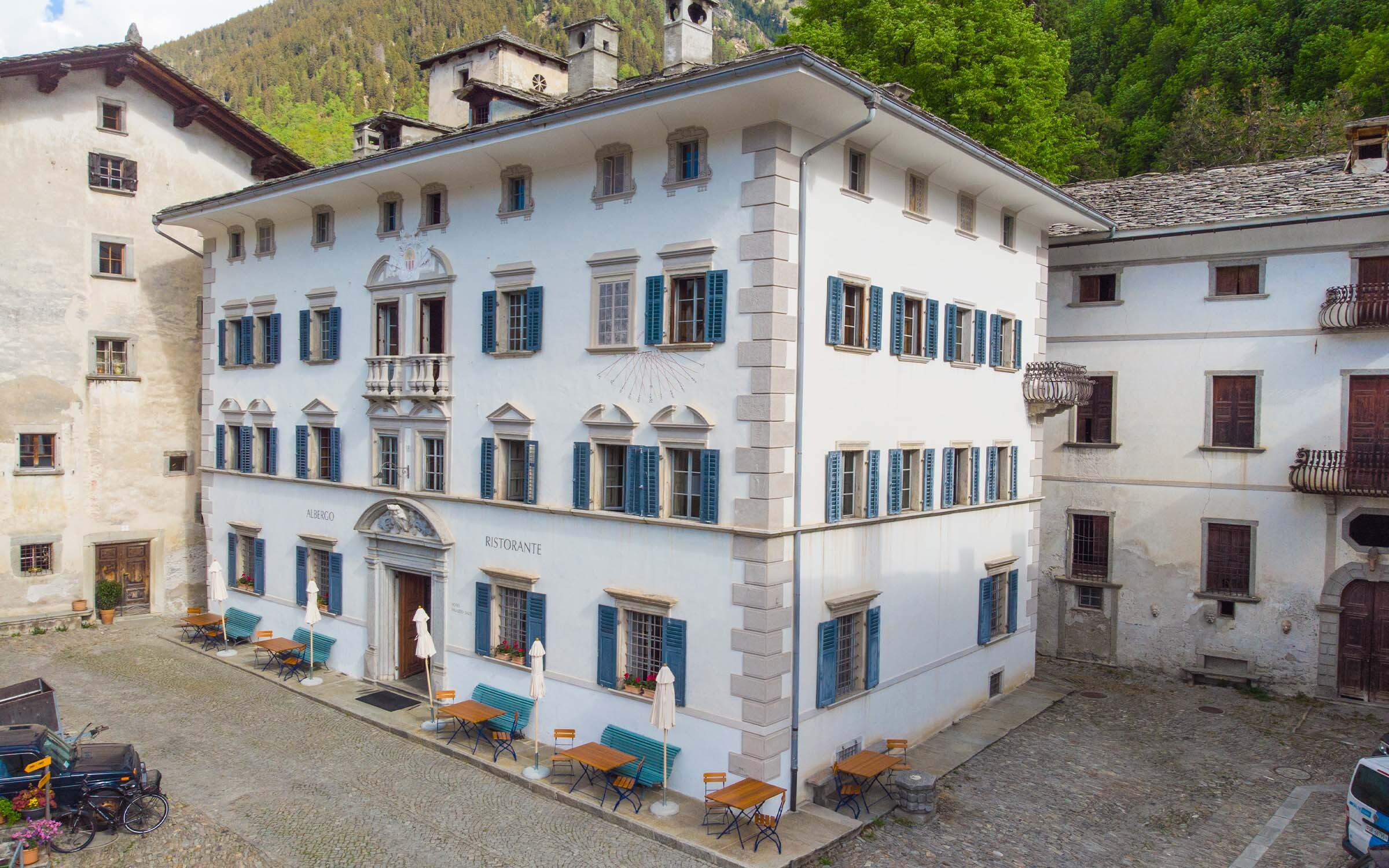 Portrait hotel palazzo salis soglio swiss historic hotels 05