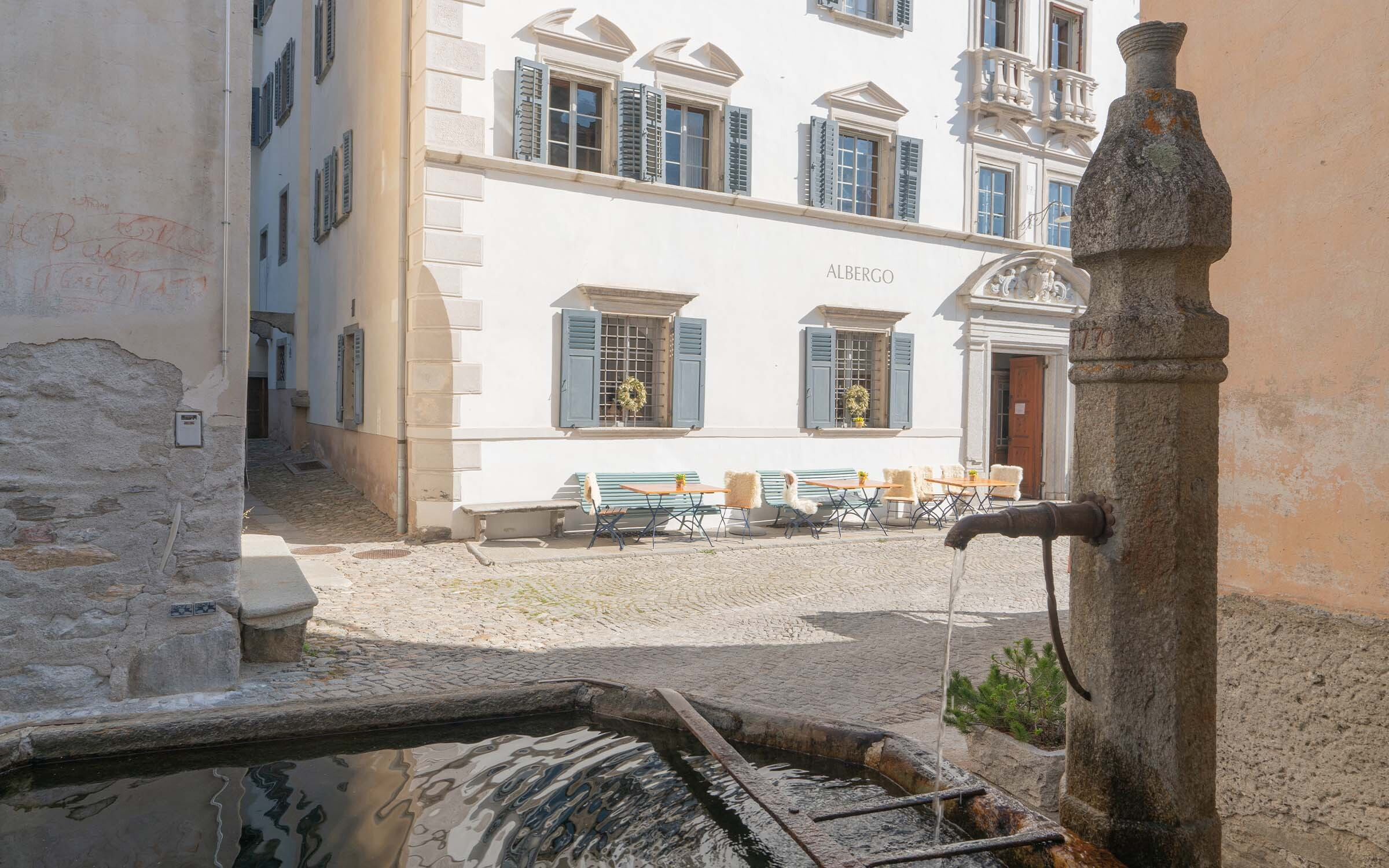 Portrait hotel palazzo salis soglio swiss historic hotels 07