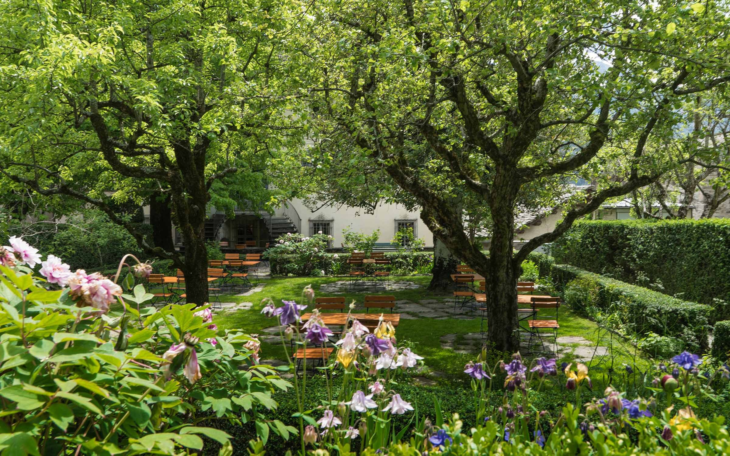 Portrait hotel palazzo salis soglio swiss historic hotels 11