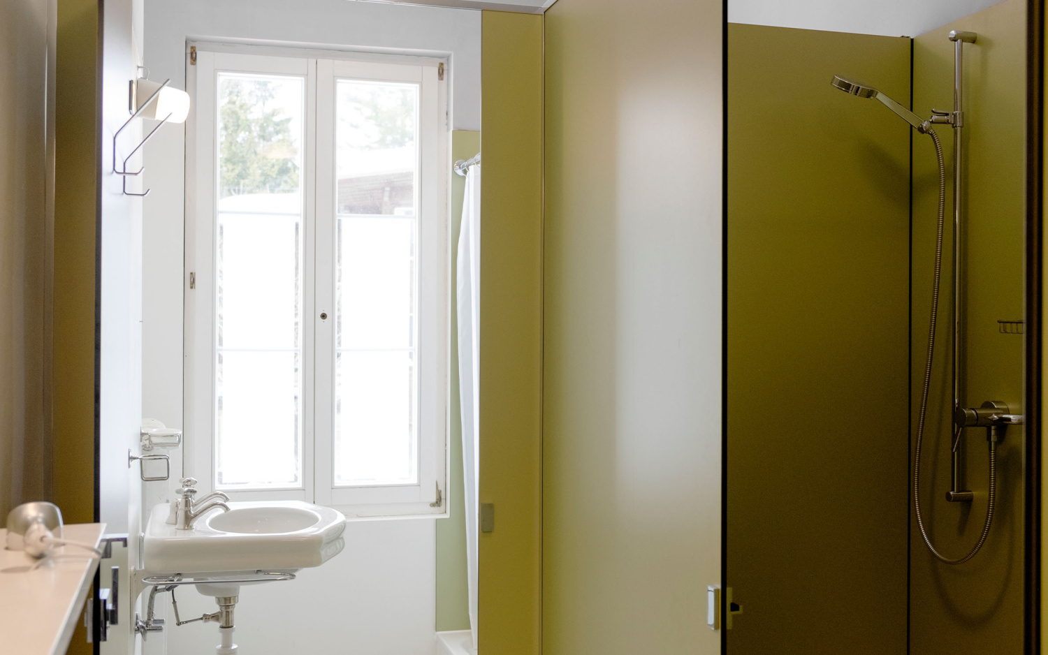 Zimmer muerren regina swiss historic hotels 02