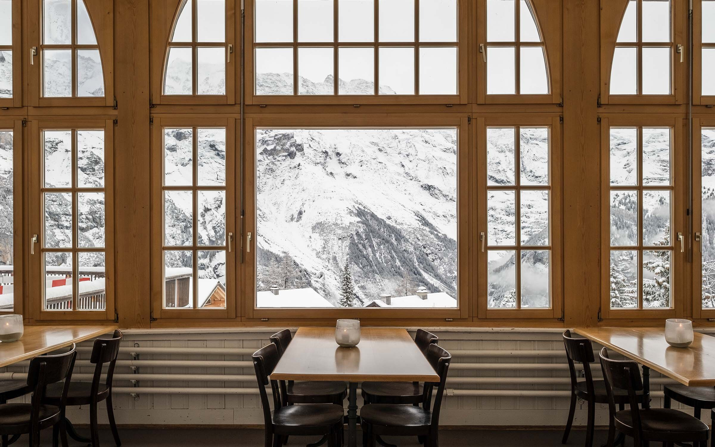 Portrait hotel muerren regina swiss historic hotels 02