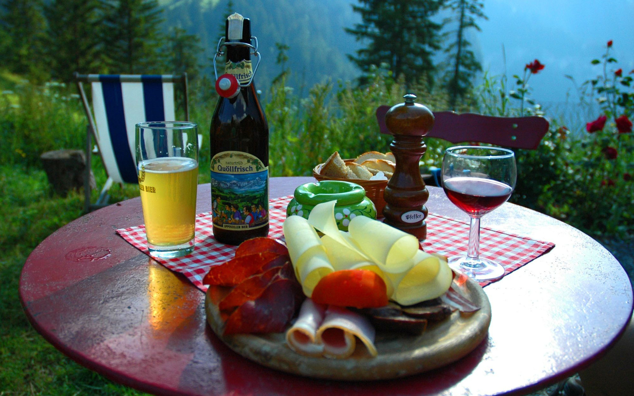 Portrait hotel pension waldrand pochtenalp kiental swiss historic hotels 05