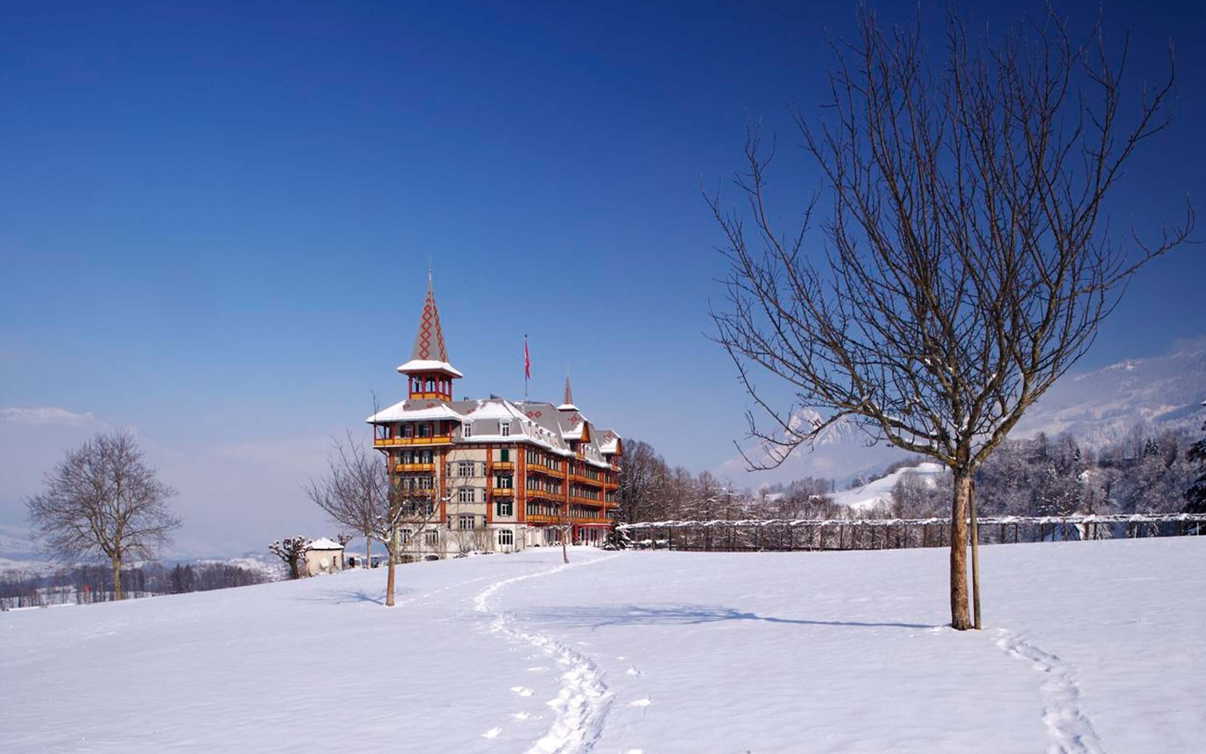 Portrait hotel paxmontana flueli ranft swiss historic hotels 01