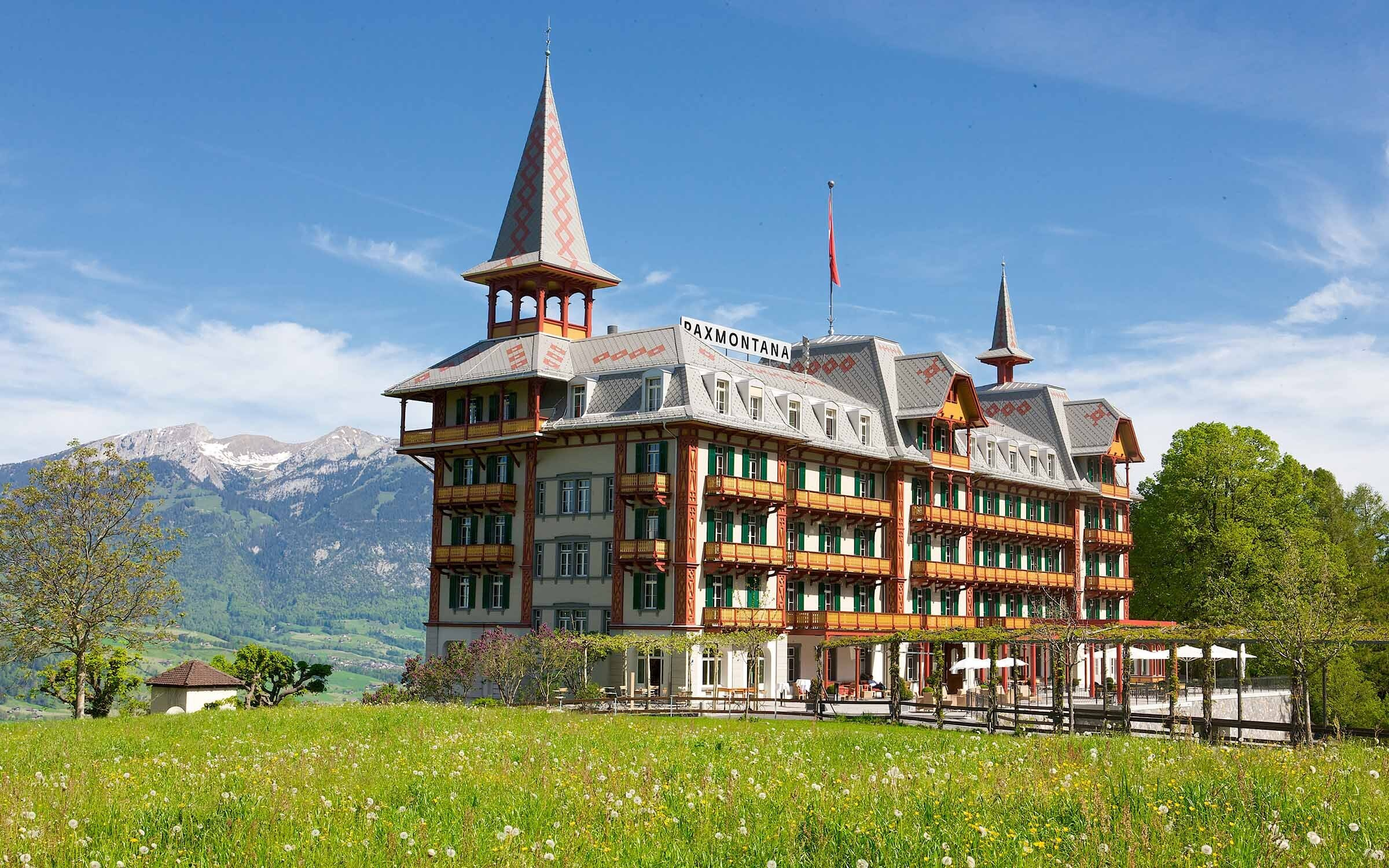 Portrait hotel paxmontana flueli ranft swiss historic hotels 02