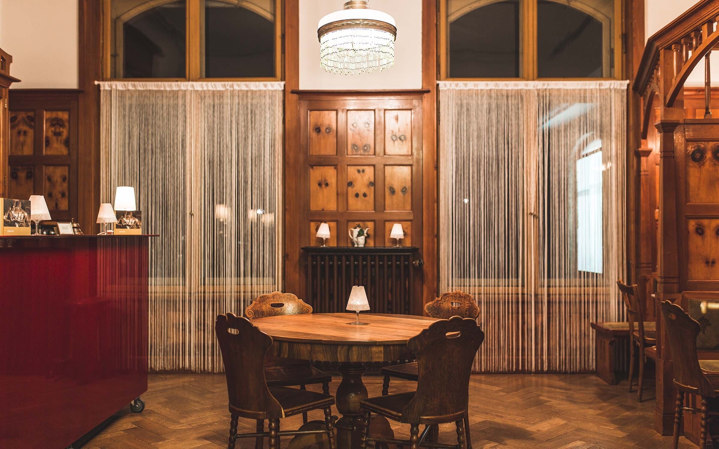 Portrait kurhaus berguen swiss historic hotels 04