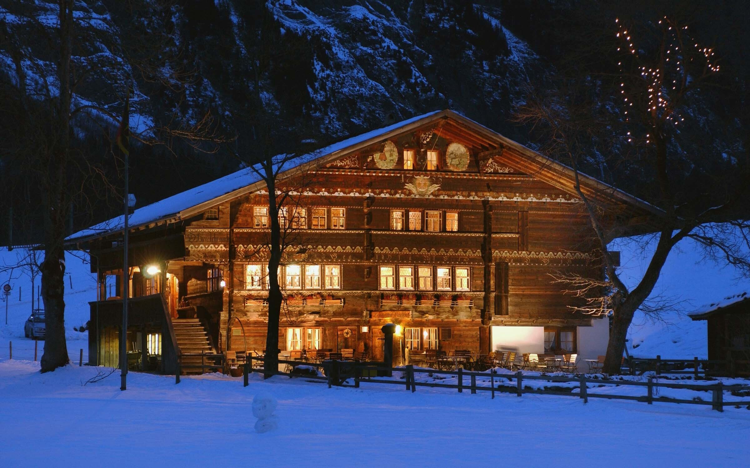 Portrait landgasthof ruedihus kandersteg swiss historic hotels 03