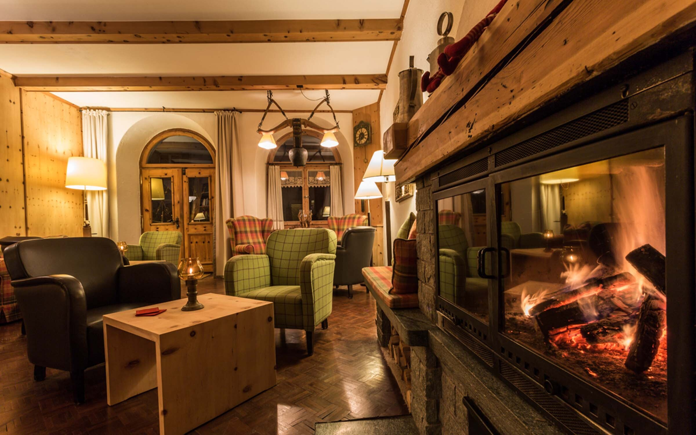 Portrait hotel meisser guarda swiss historic hotels 04