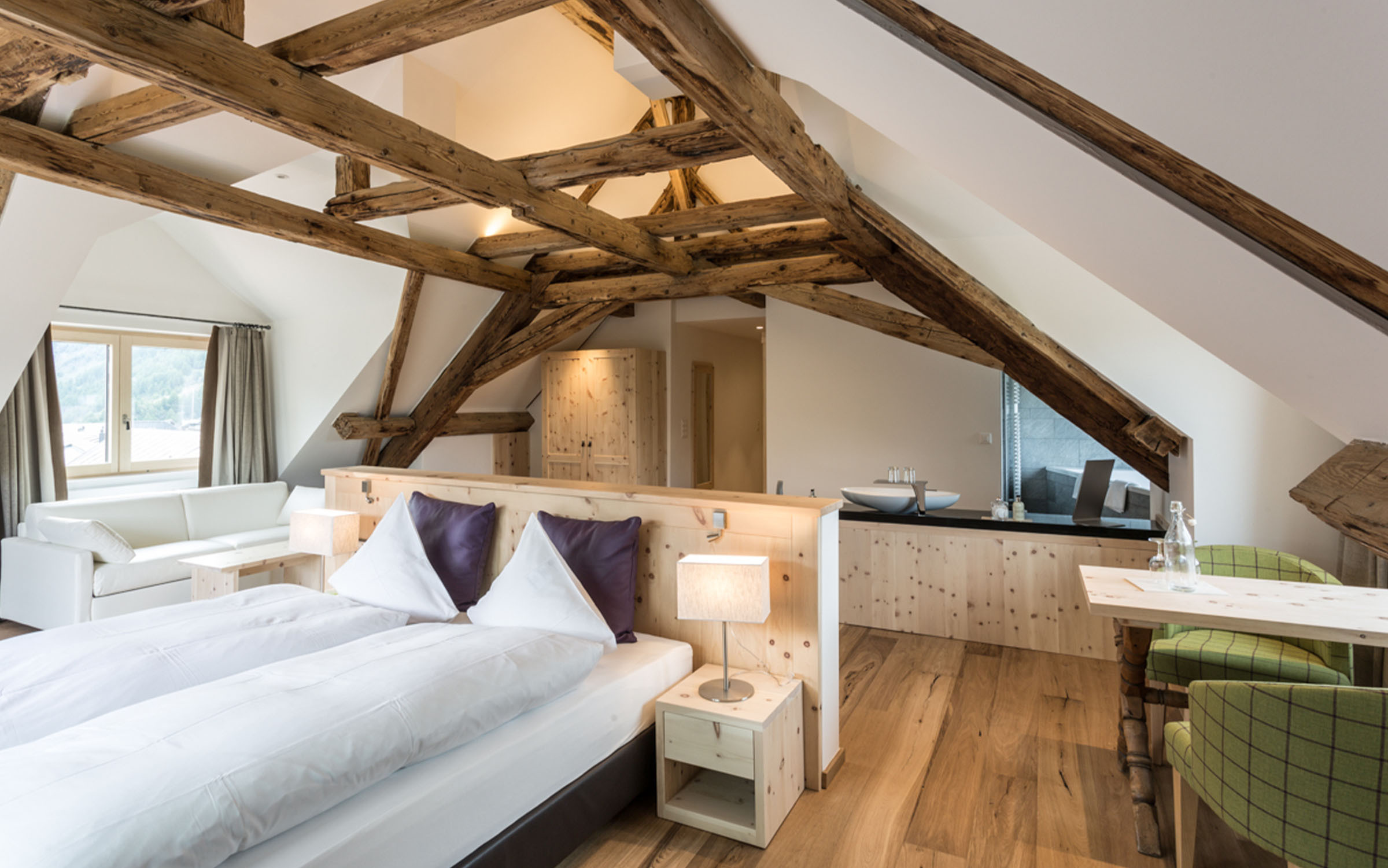 Portrait hotel meisser guarda swiss historic hotels 05