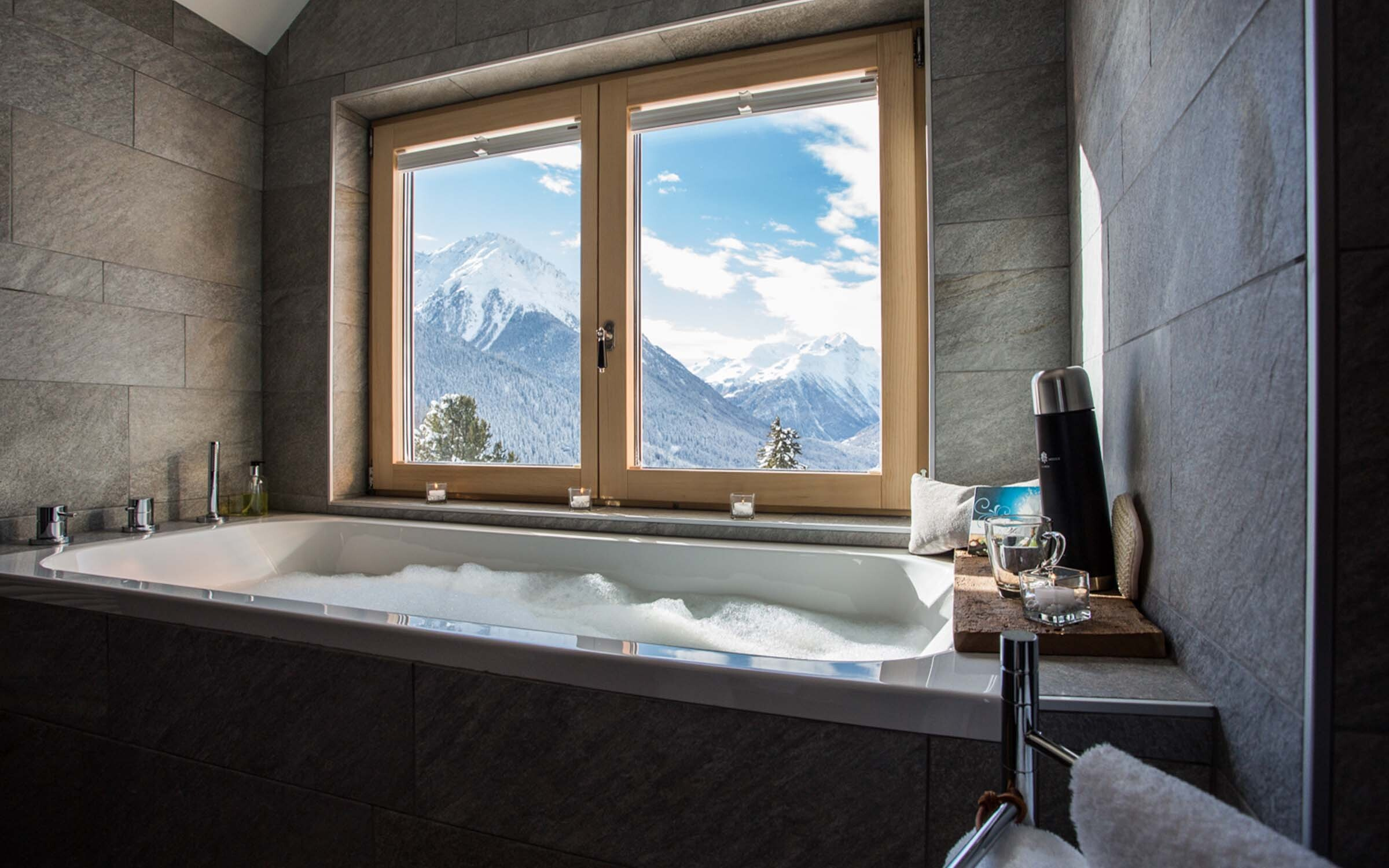 Portrait hotel meisser guarda swiss historic hotels 06