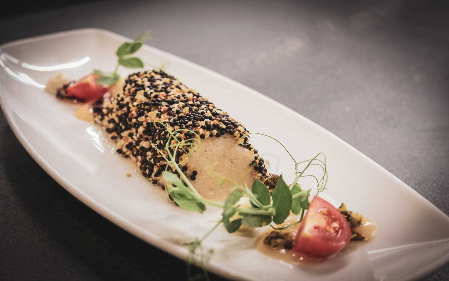 Romantik Hotel Baeren Swiss Historic Hotels Gastronomie 1