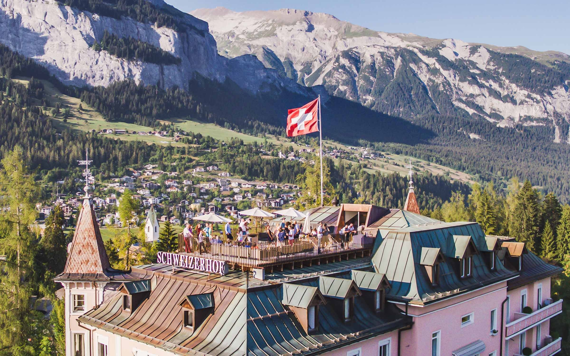 Portrait hotel schweizerhof flims swiss historic hotels 01