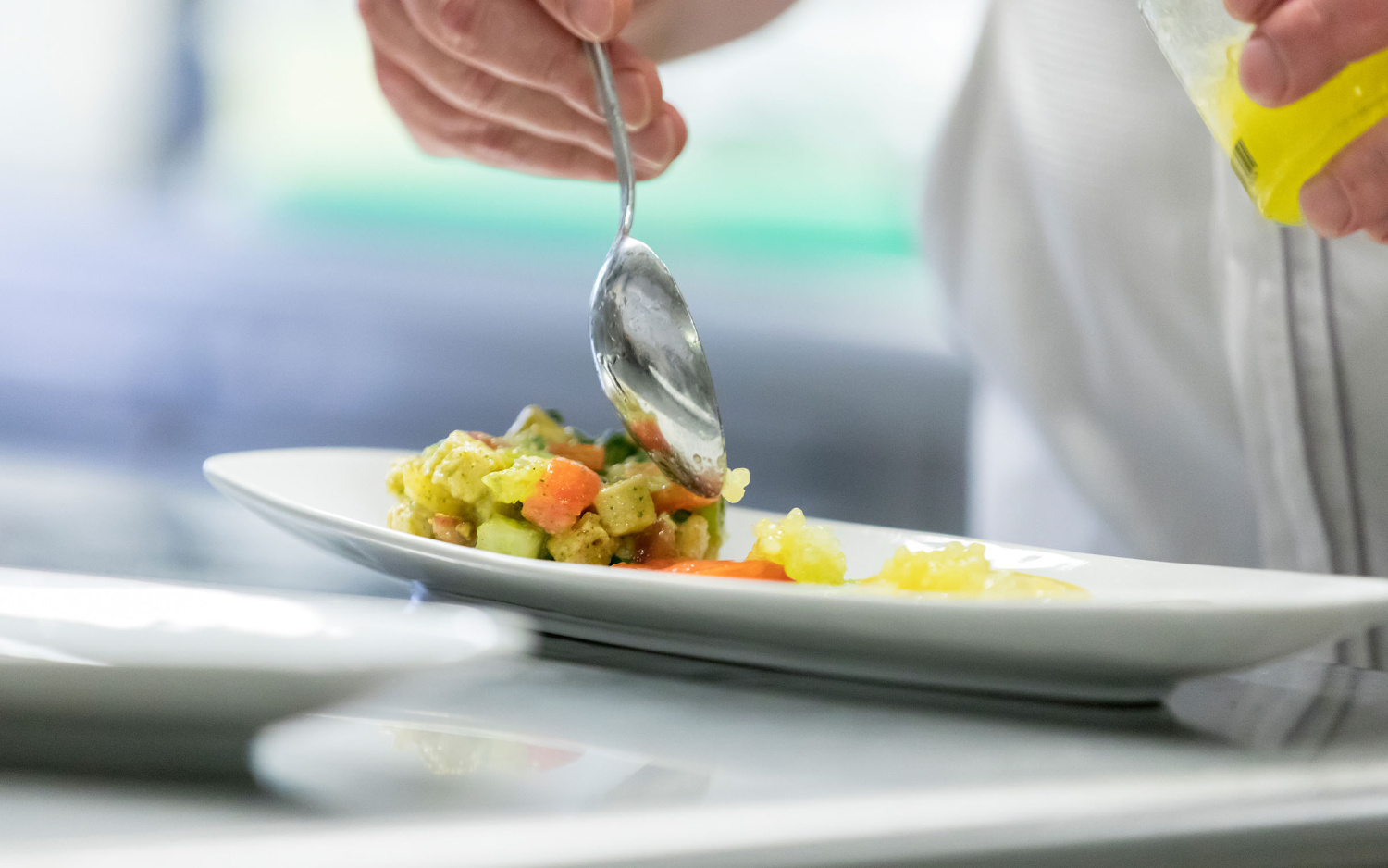 Kulinarik romantik seehotel sonne kuesnacht swiss historic hotels 01