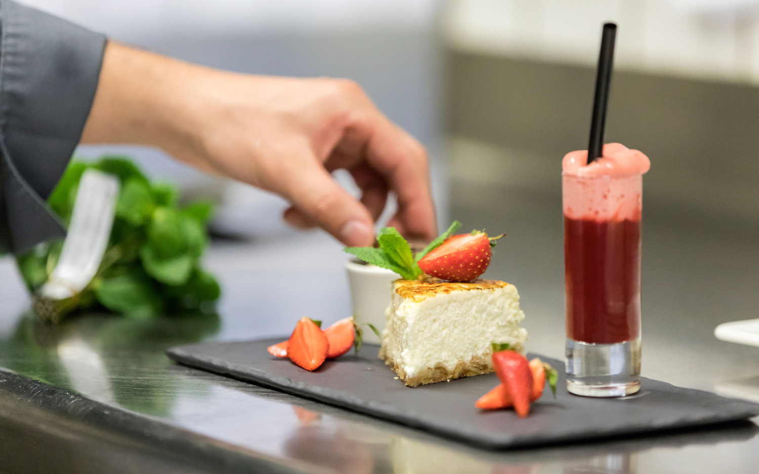 Kulinarik romantik seehotel sonne kuesnacht swiss historic hotels 03