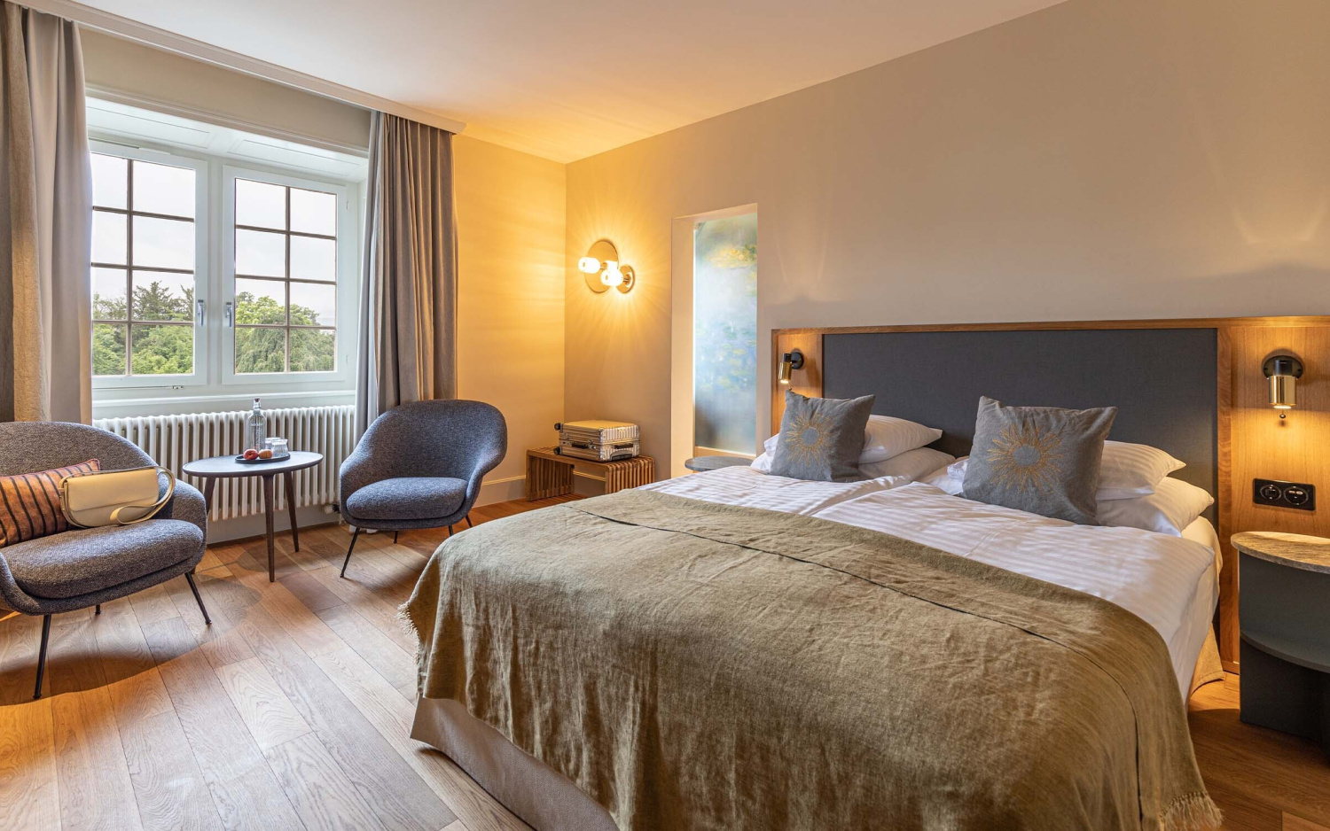 Zimmer romantik seehotel sonne kuesnacht swiss historic hotels 01